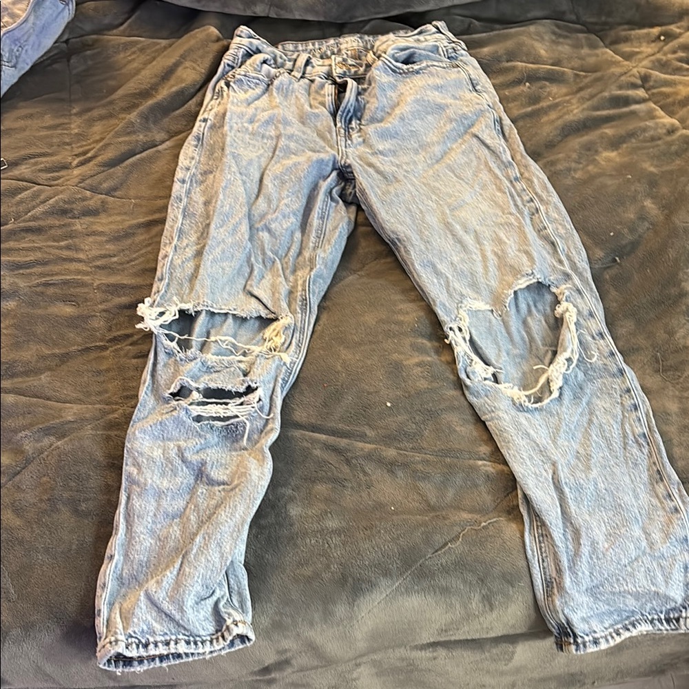 American Eagle Mom Straight Jean